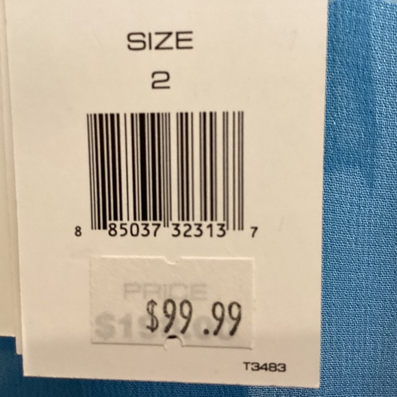 Beautiful beaded dress - Picture 4 of 4